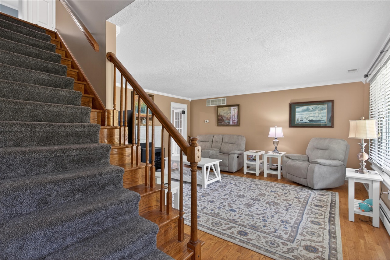 4359 Springbrook Lane Property Photo 8