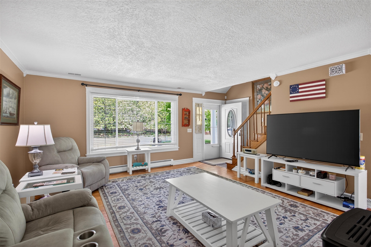 4359 Springbrook Lane Property Photo 10