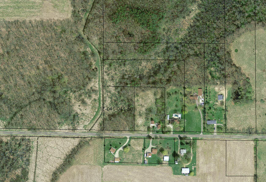B Drive Property Photo 1