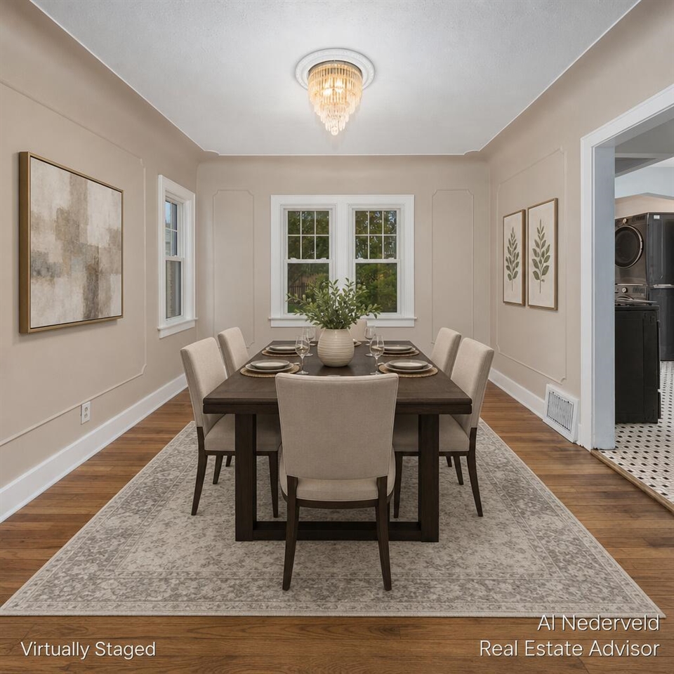 2457 Godwin Avenue Property Photo 13