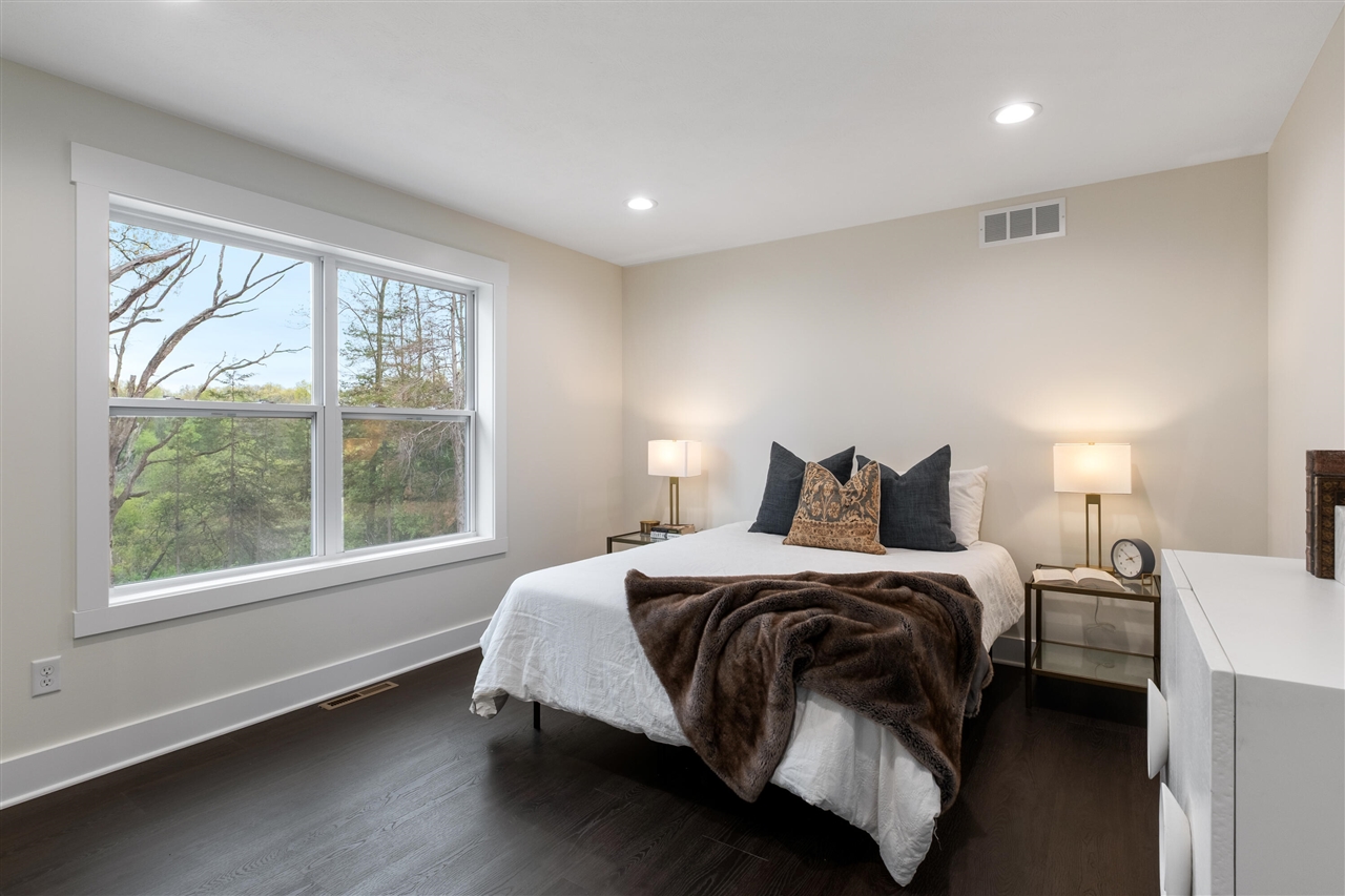 12165 Pine Meadows Drive Property Photo 17