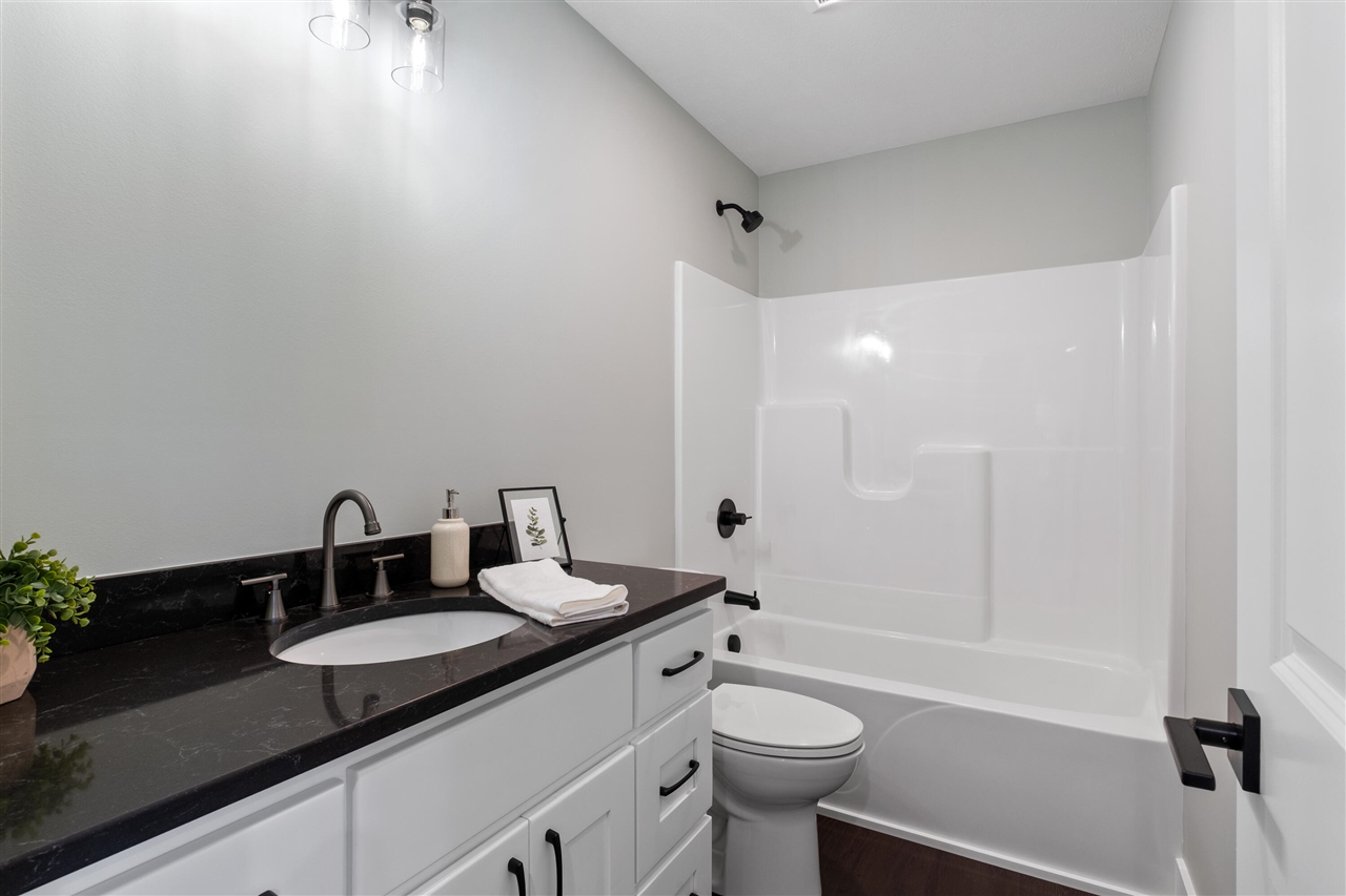 12165 Pine Meadows Drive Property Photo 21