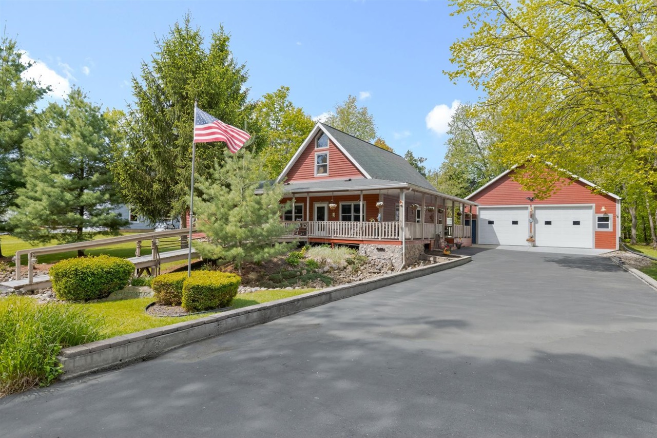 61258 Quinnesec Road Property Photo 2