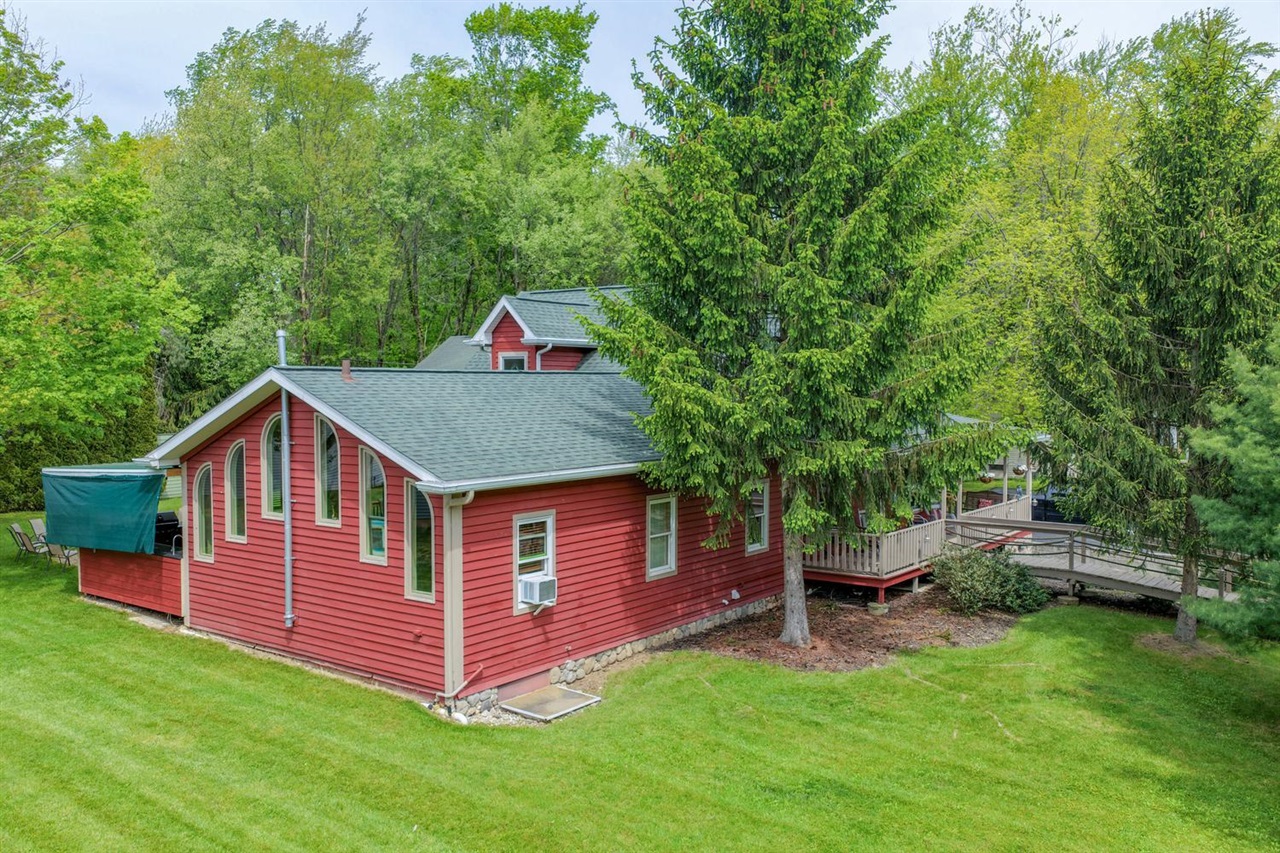 61258 Quinnesec Road Property Photo 33