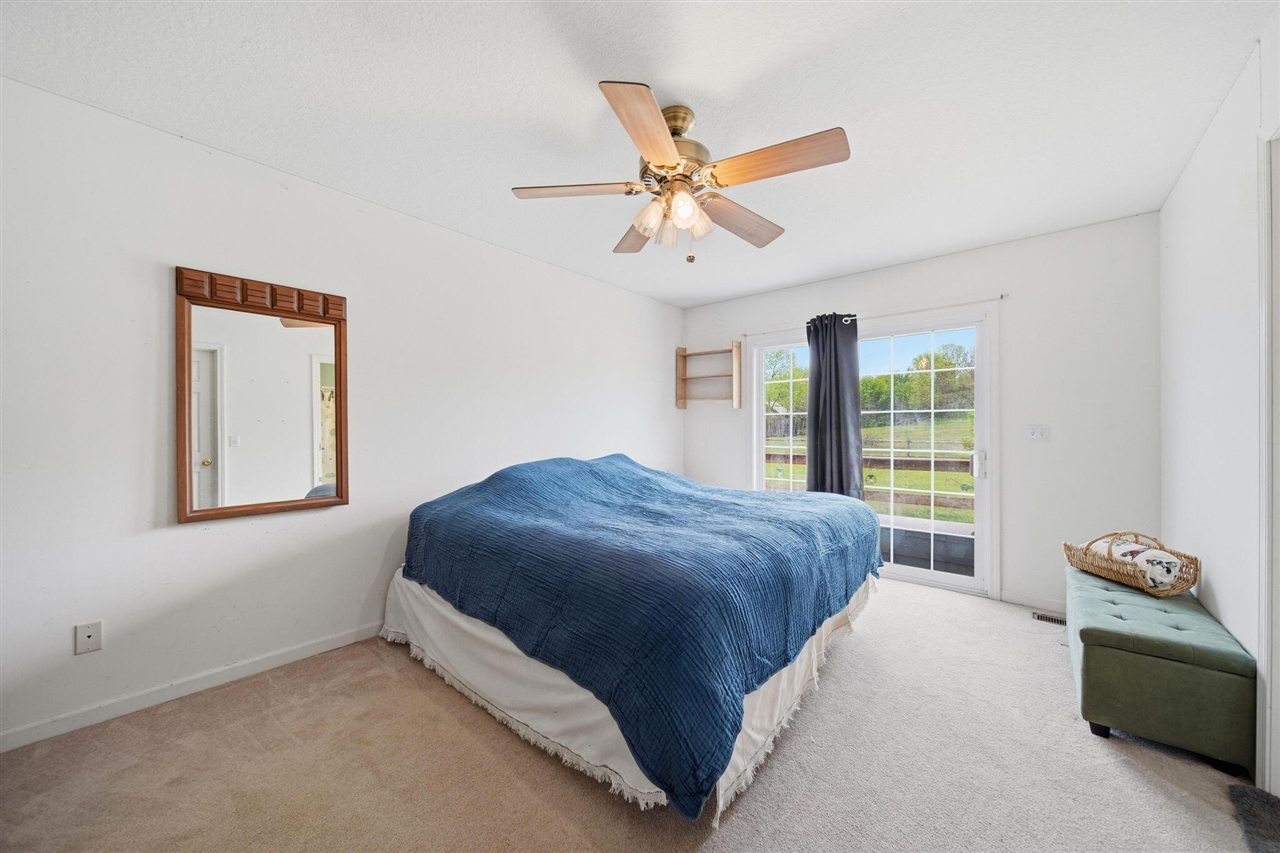 3427 Leeomi Drive Property Photo 7