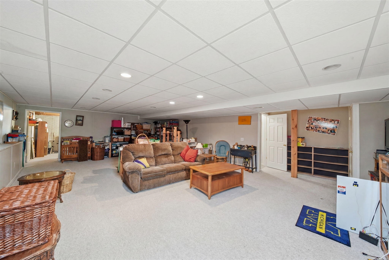 3427 Leeomi Drive Property Photo 11