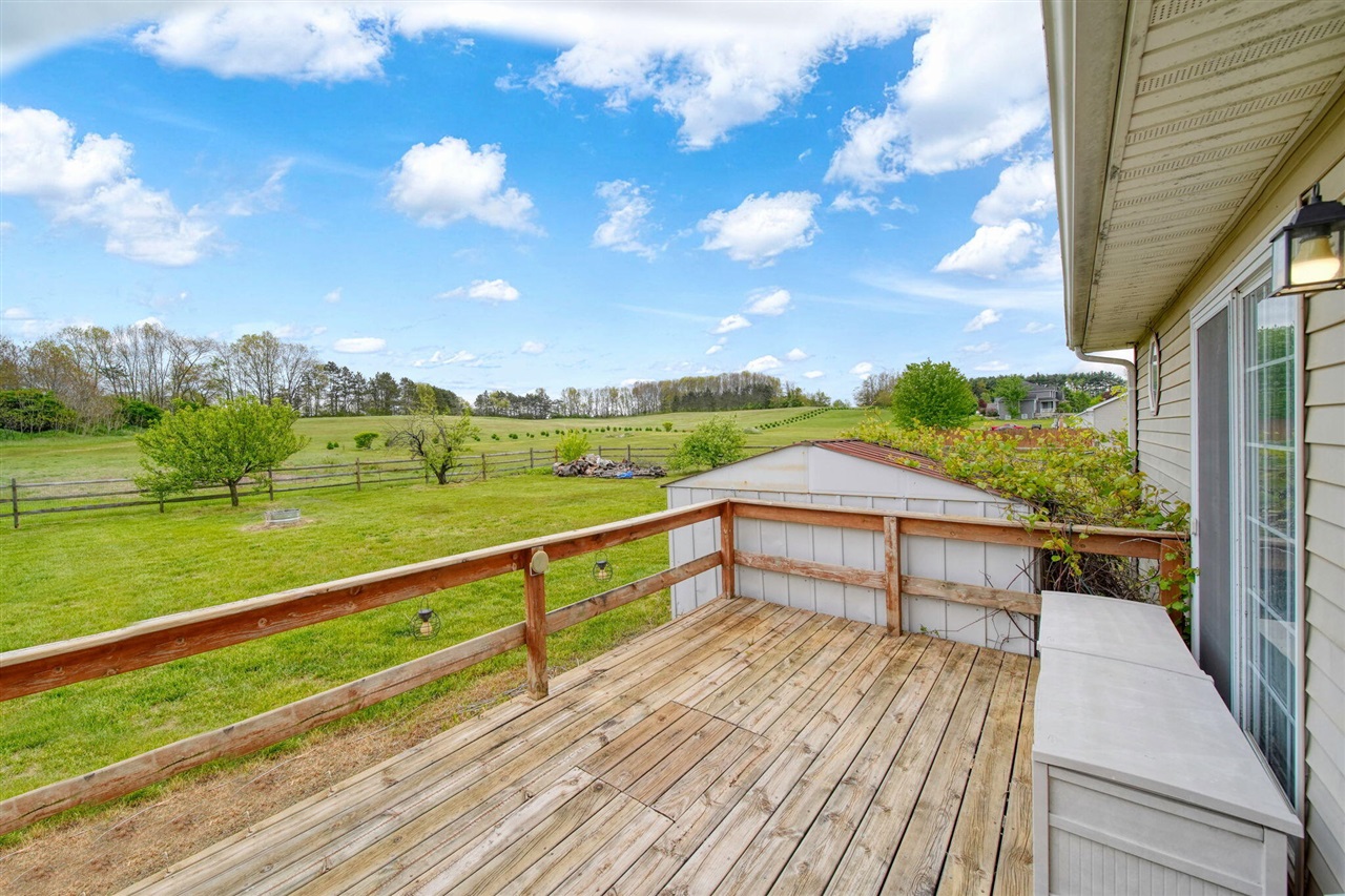 3427 Leeomi Drive Property Photo 27