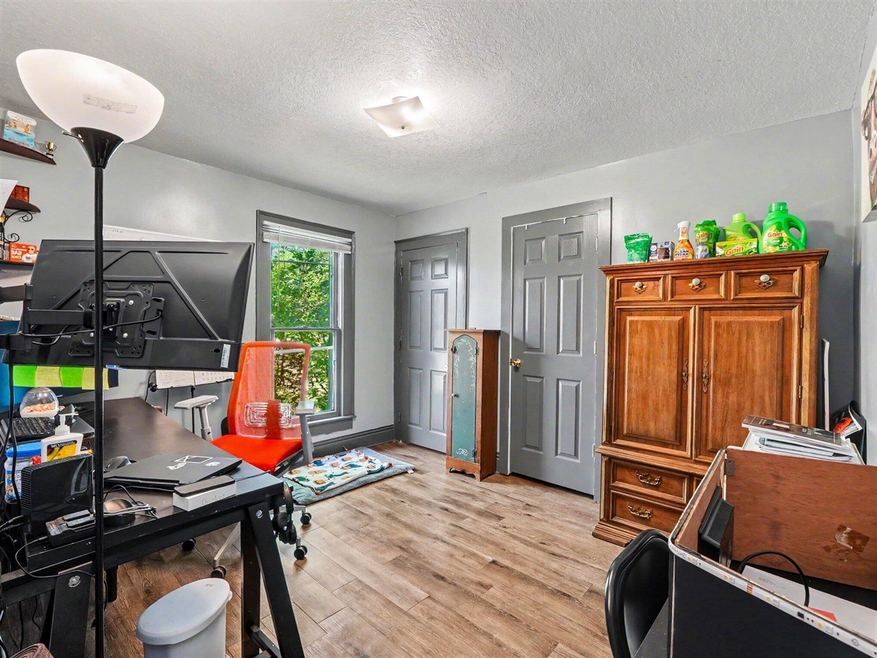 576 S Main Street Property Photo 13