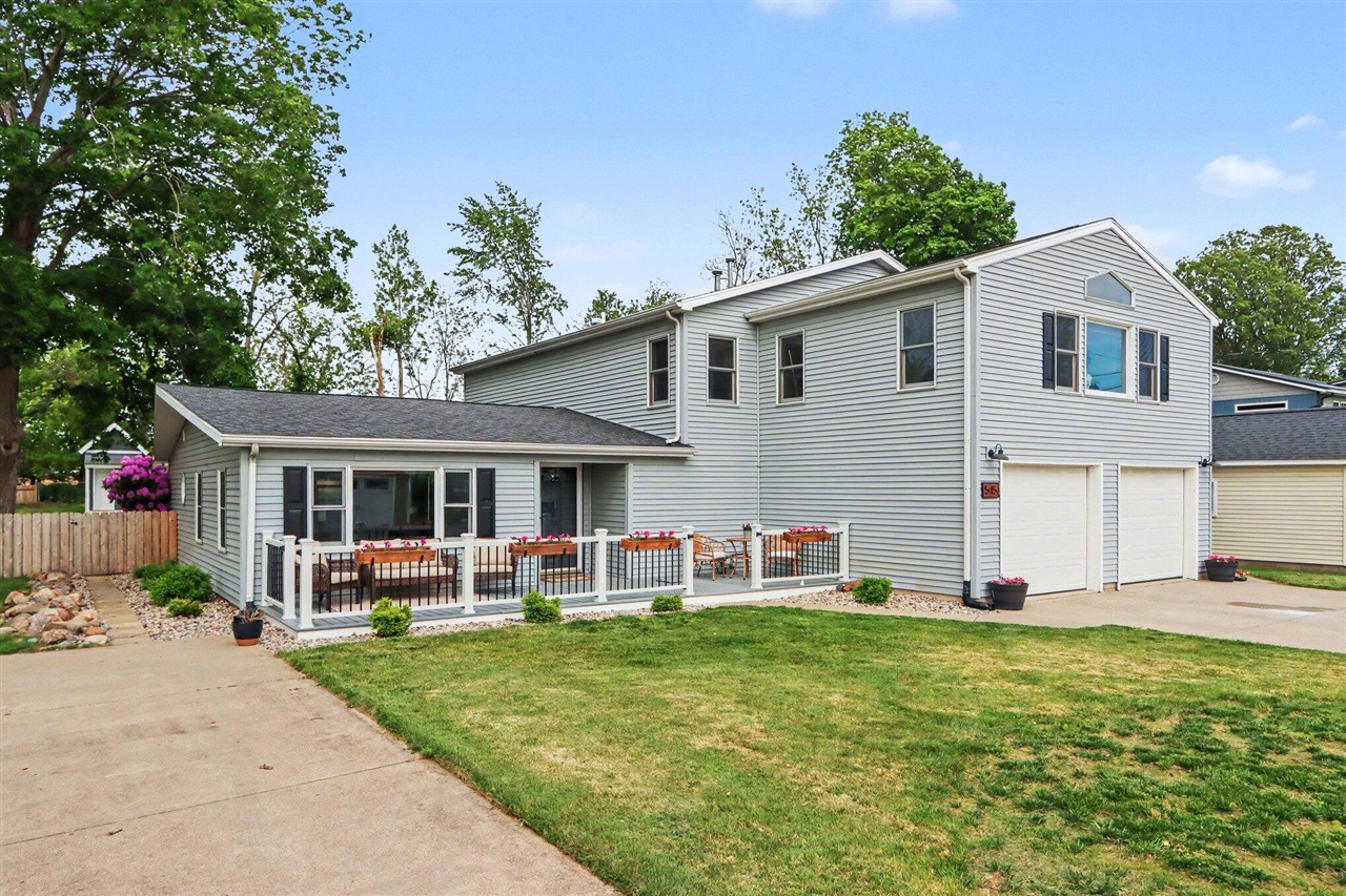 545 Lake Drive Property Photo 1