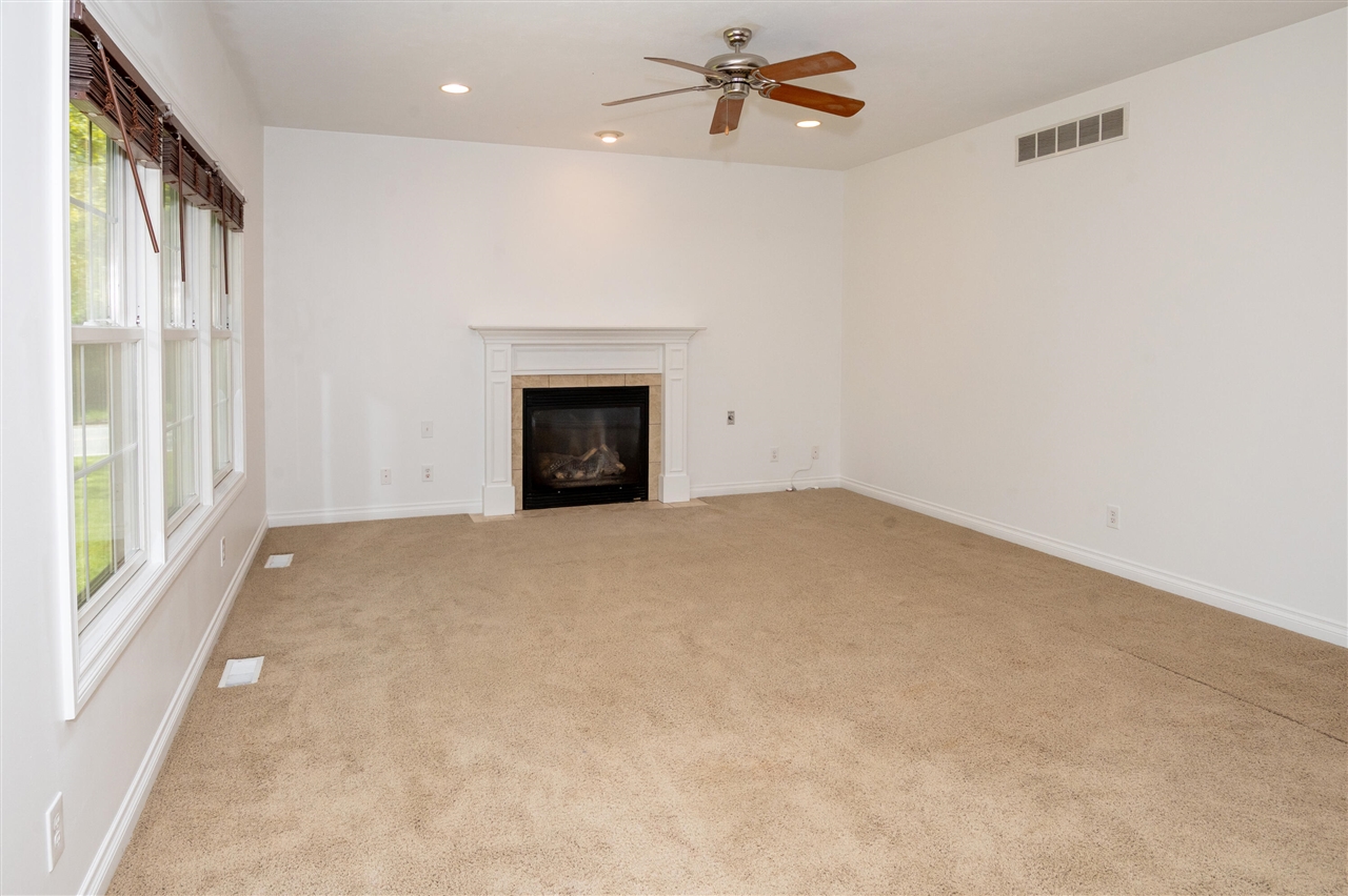 1401 Whispering Trail Property Photo 14