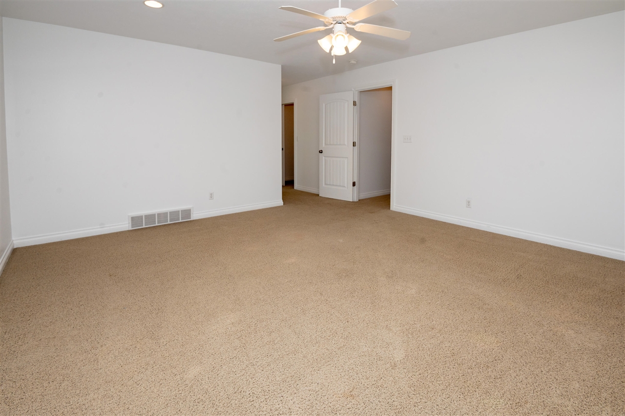 1401 Whispering Trail Property Photo 28