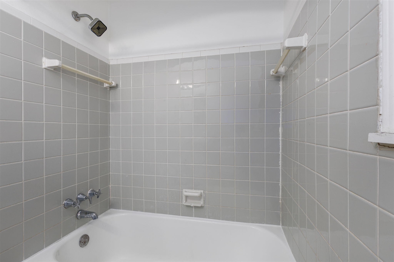 9521 Brace Street Property Photo 14
