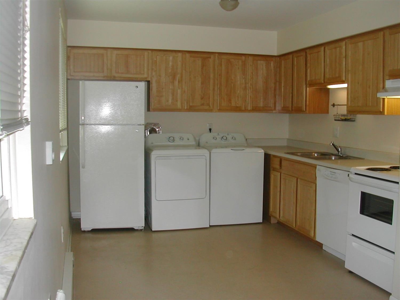 253 Brookridge Court Property Photo 6