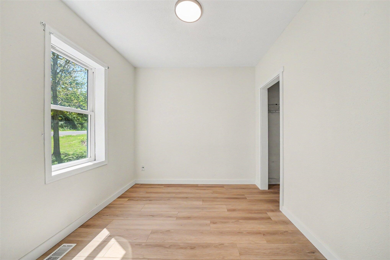 310 S Philip Road Property Photo 20