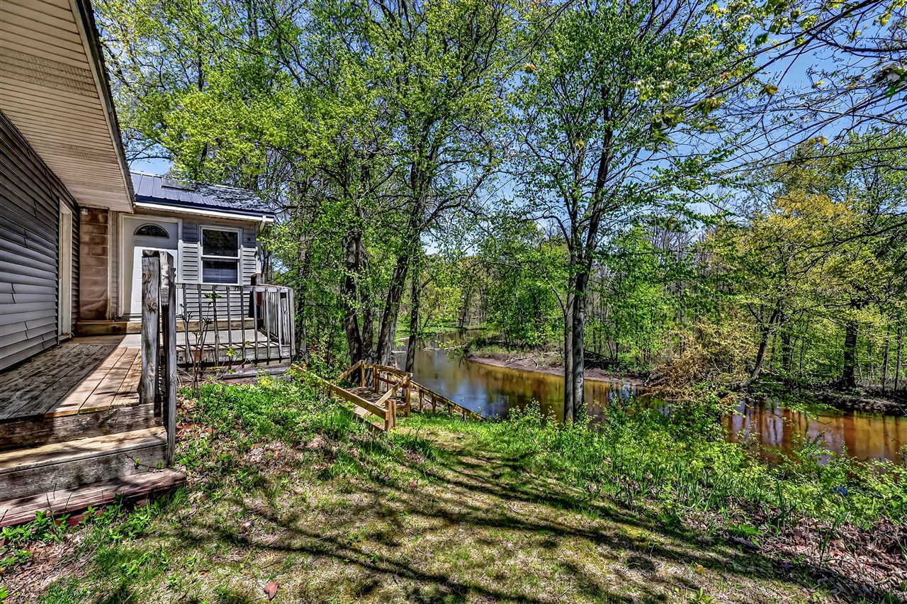 3868 S Riverview Drive Property Photo 3
