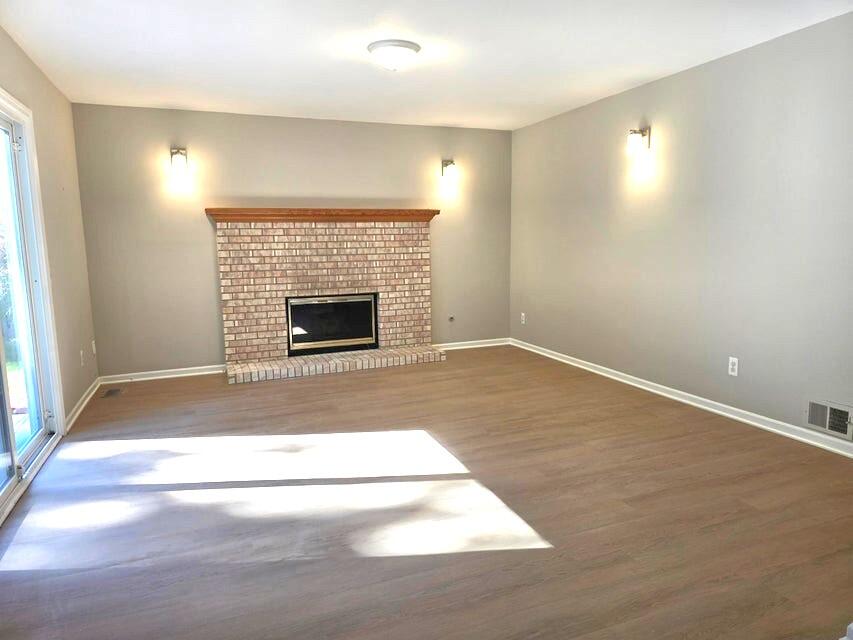 7023 Foxcreek Drive Property Photo 12