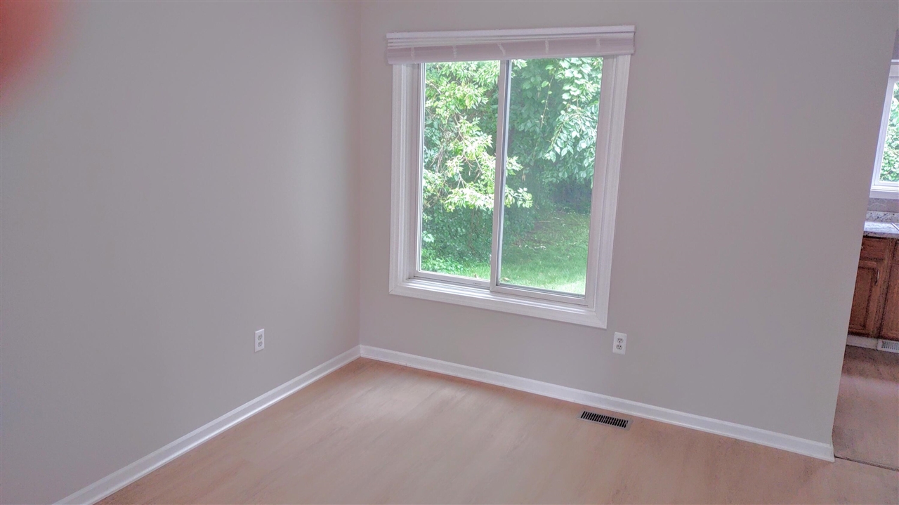 7023 Foxcreek Drive Property Photo 15