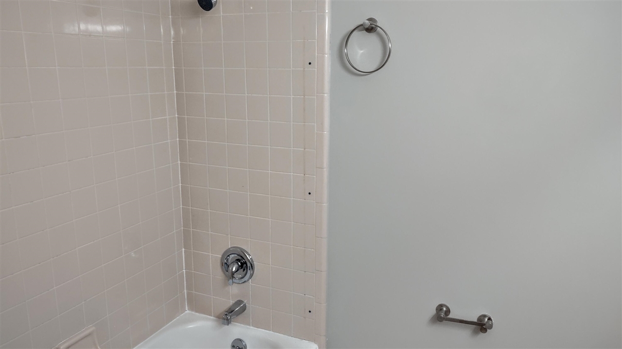 7023 Foxcreek Drive Property Photo 28