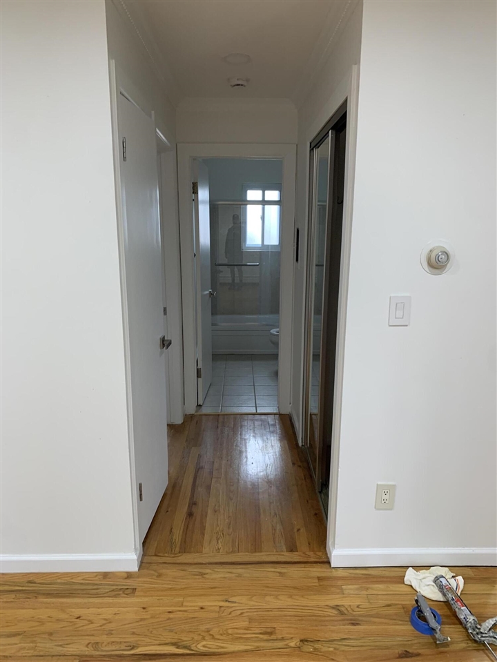 1727 E 14 Mile Road Property Photo 5