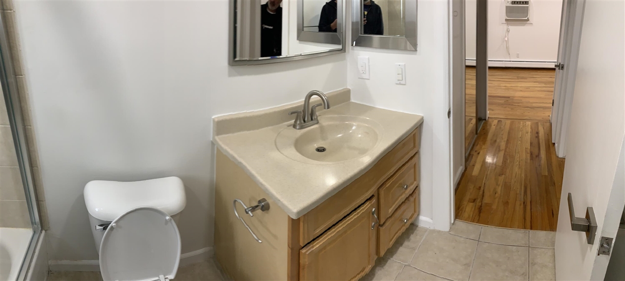 1727 E 14 Mile Road Property Photo 10