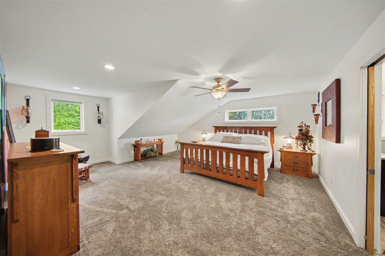 7572 Tucker Lane Property Photo 14