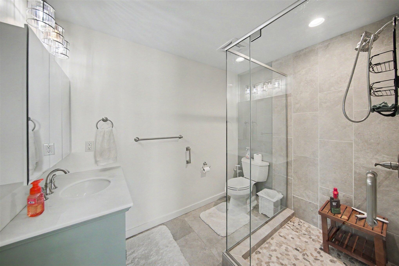 7572 Tucker Lane Property Photo 22