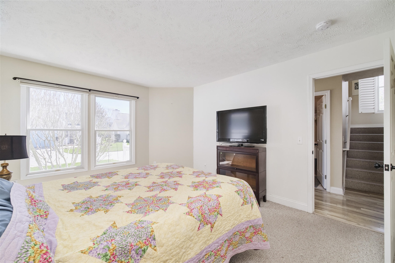 10 Cottage Lane Property Photo 15