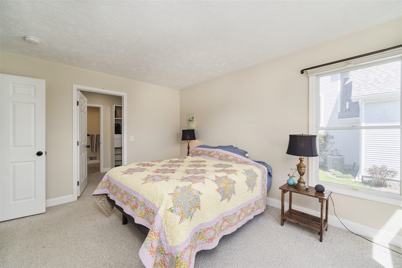 10 Cottage Lane Property Photo 17
