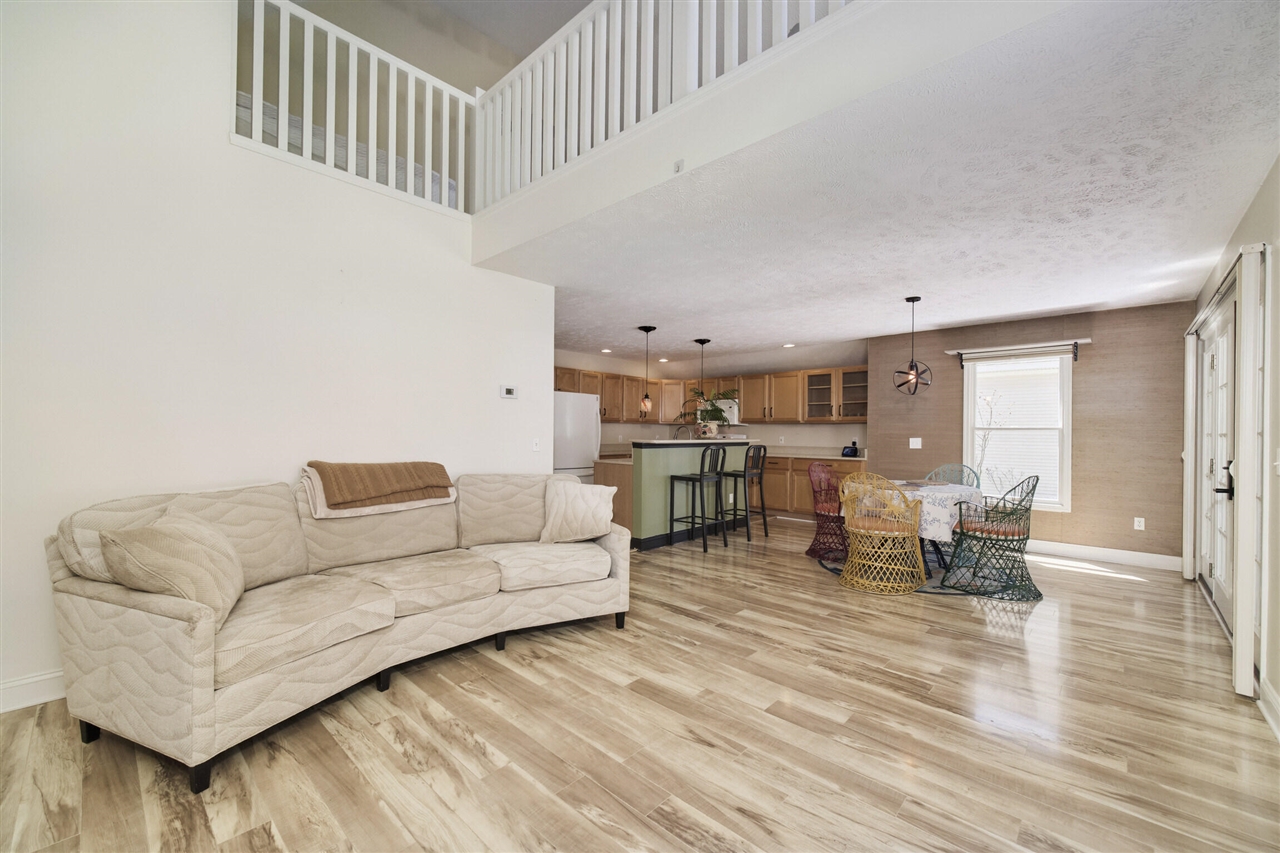 10 Cottage Lane Property Photo 30