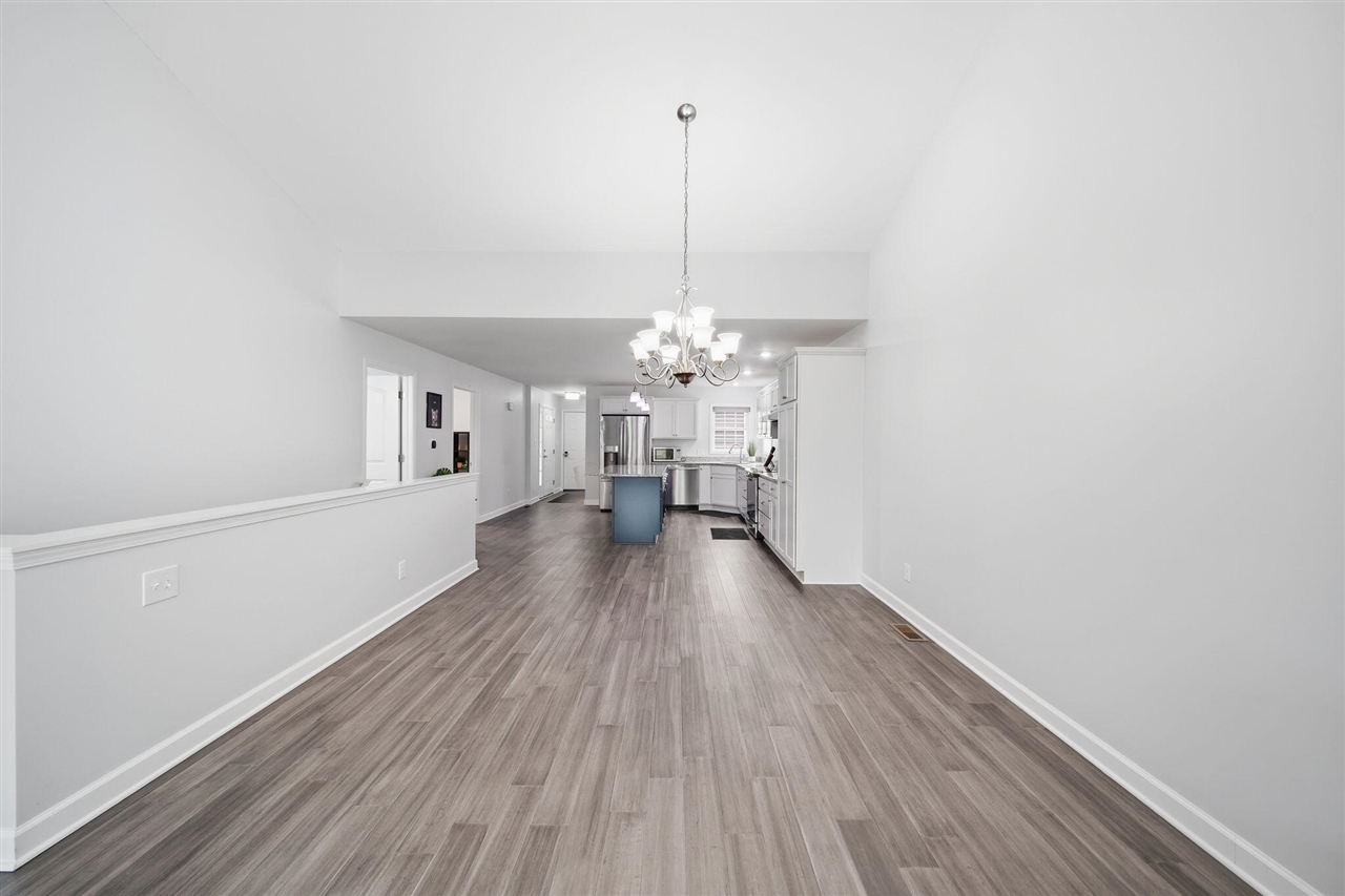 4015 Eastbridge Circle Property Photo 19