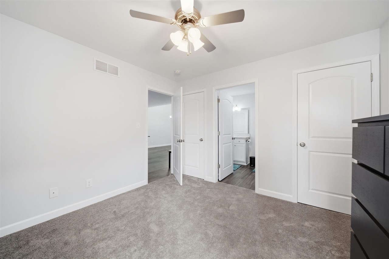 4015 Eastbridge Circle Property Photo 25