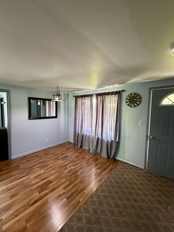 5183 N Oak Road Property Photo 10