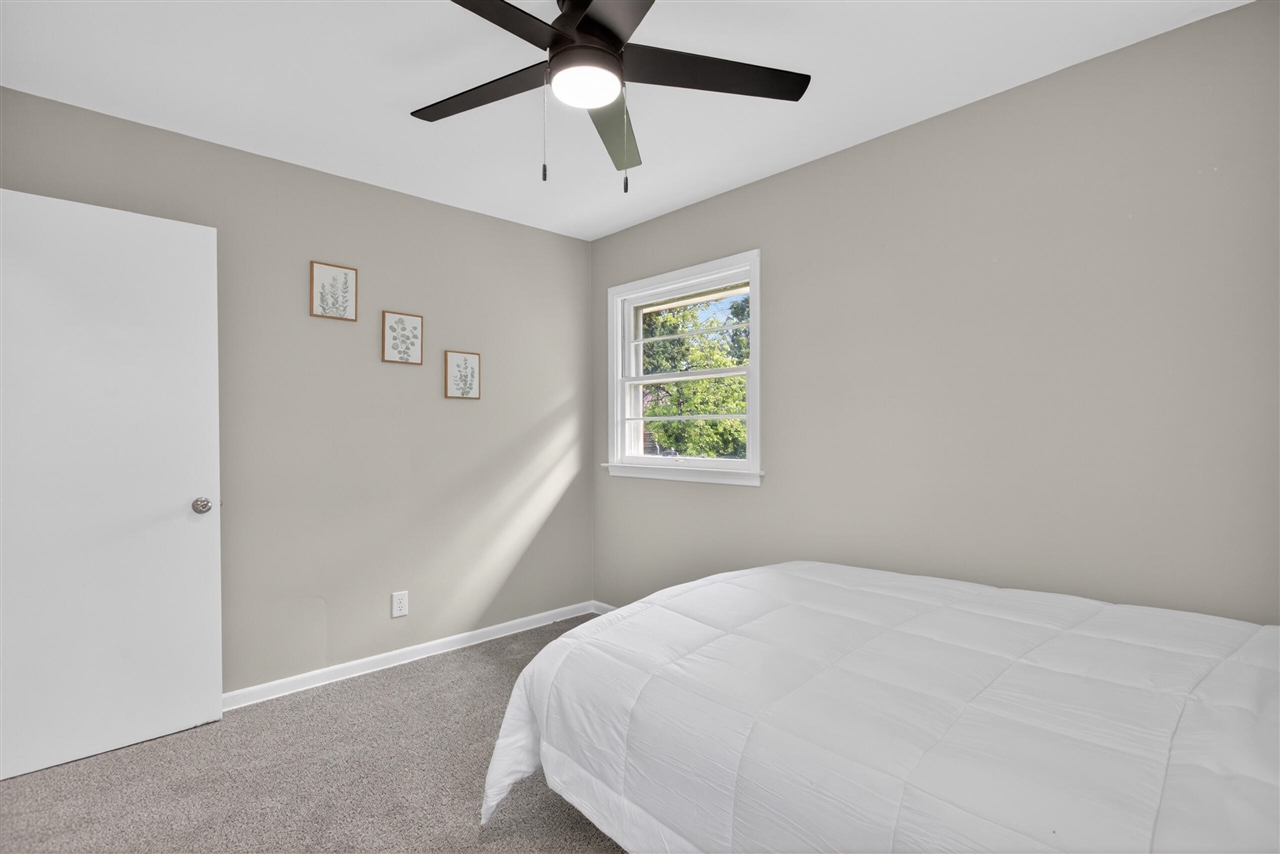 2136 Bruce Avenue Property Photo 41