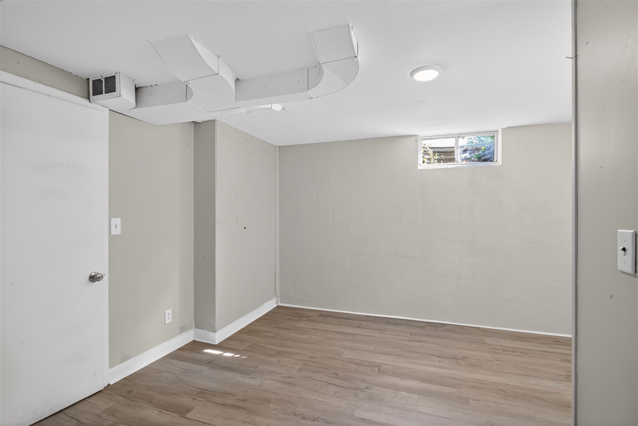 2136 Bruce Avenue Property Photo 51