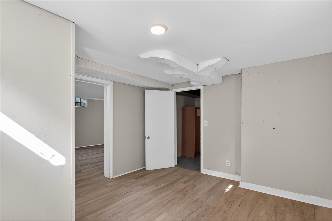 2136 Bruce Avenue Property Photo 53