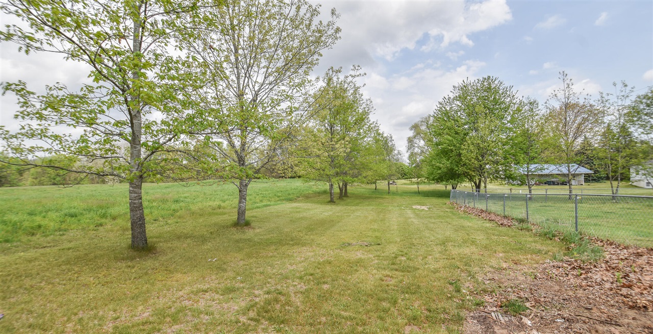 444 Block Road Property Photo 5