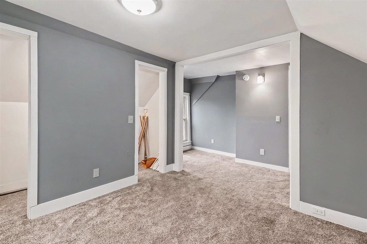 280 6th Avenue Property Photo 19