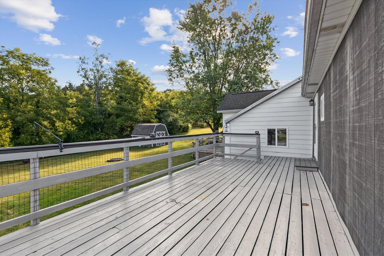 8590 Greenfield Highway Property Photo 29