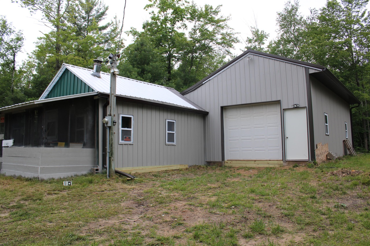 11401 Little George Lake Road Property Photo 1