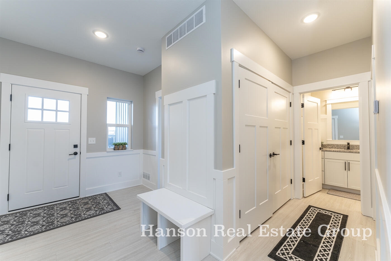 1399 Center Hill Road Property Photo 4