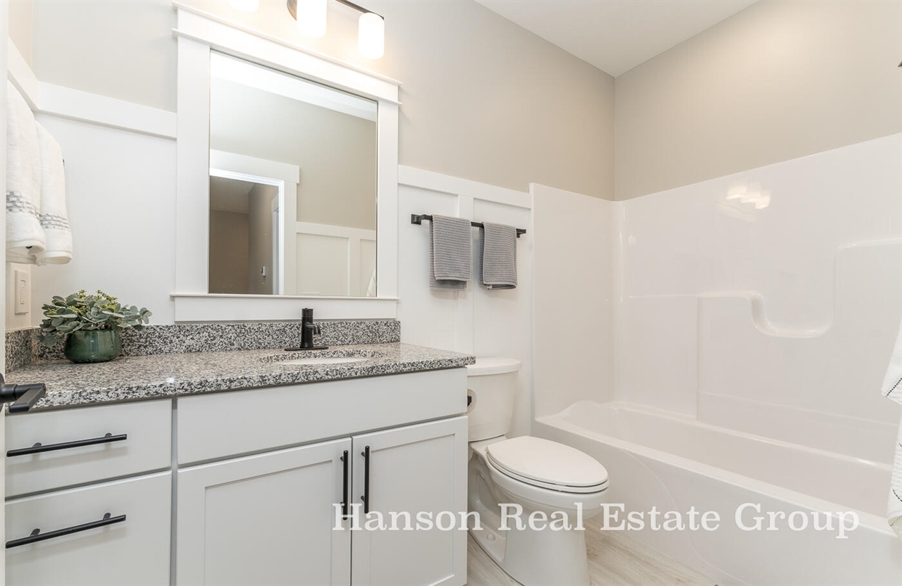 1399 Center Hill Road Property Photo 6