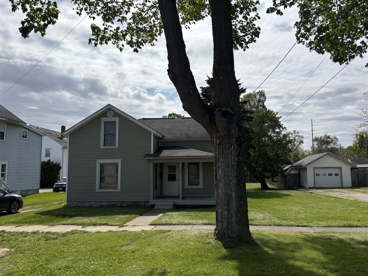 202 N Clay Street Property Photo 1