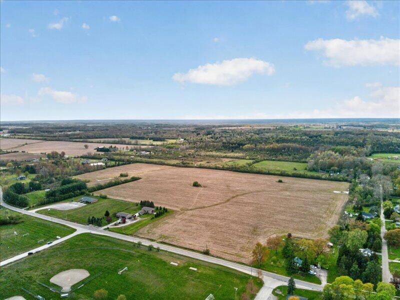 7645 Sayles Road Property Photo 2