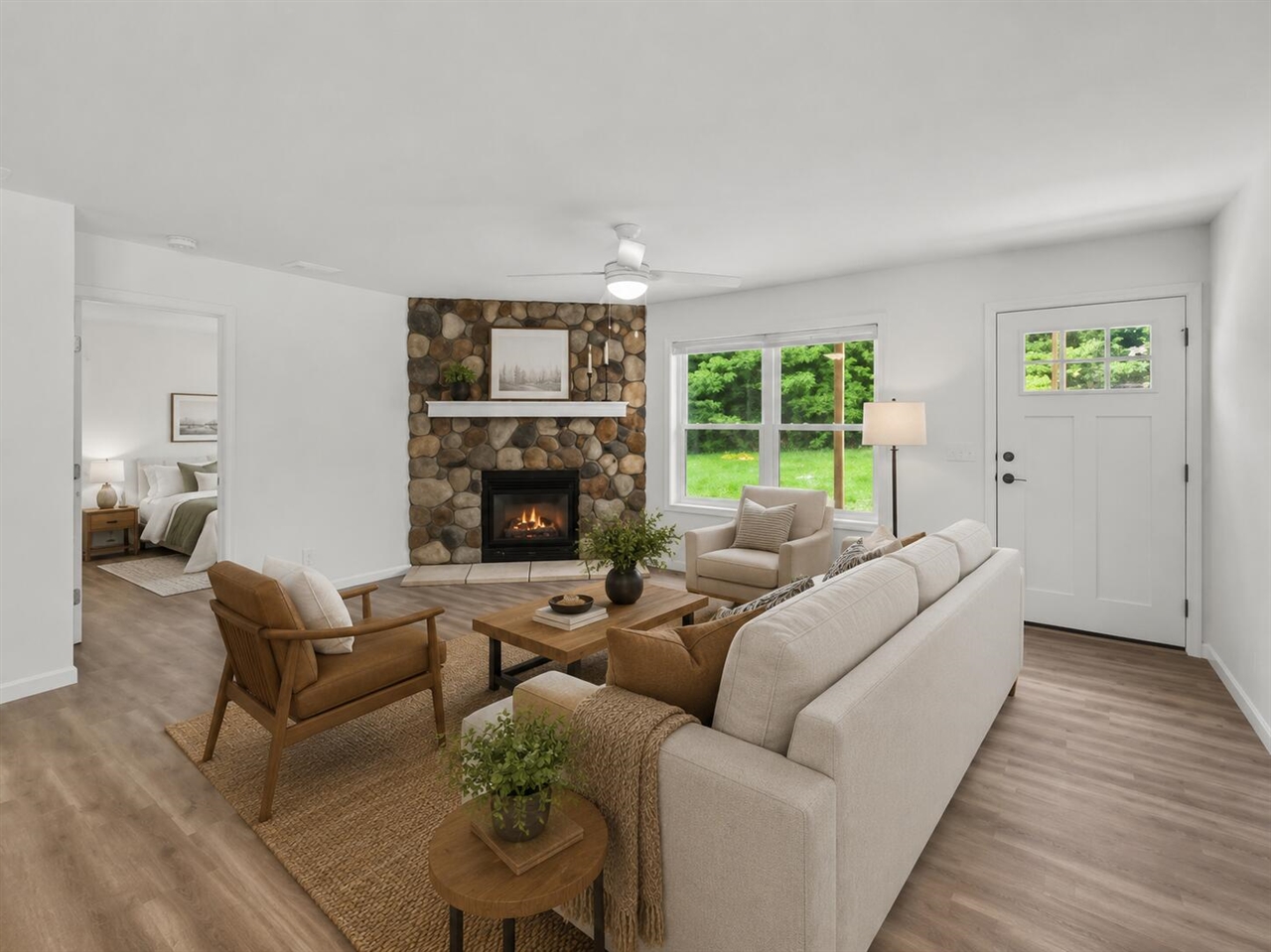 4733 Chestnut Avenue Property Photo 4