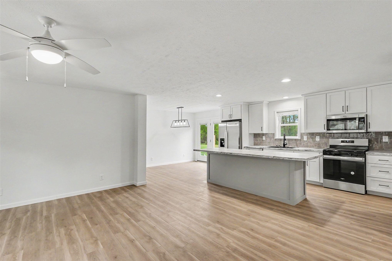 4733 Chestnut Avenue Property Photo 5