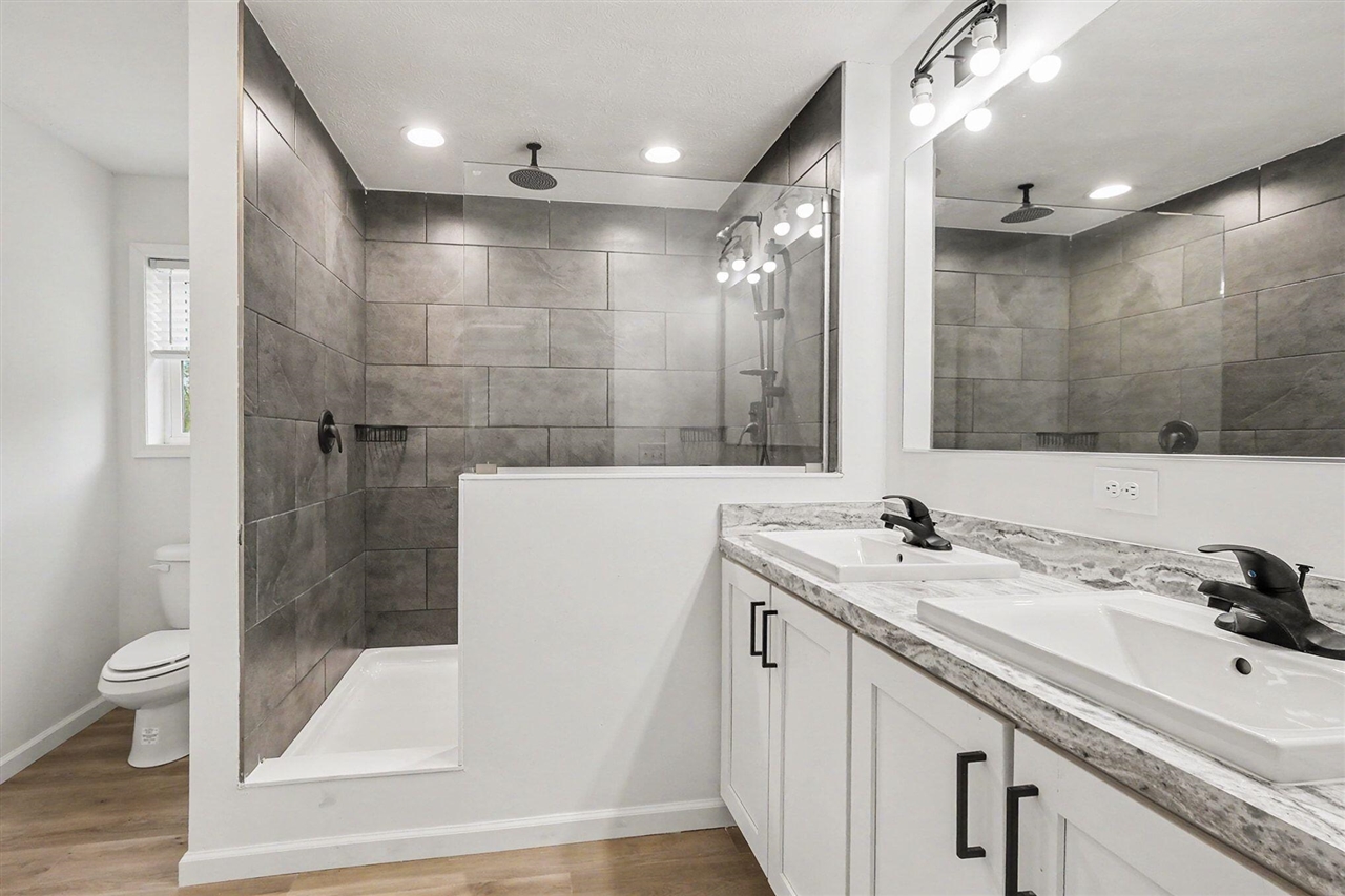 4733 Chestnut Avenue Property Photo 12
