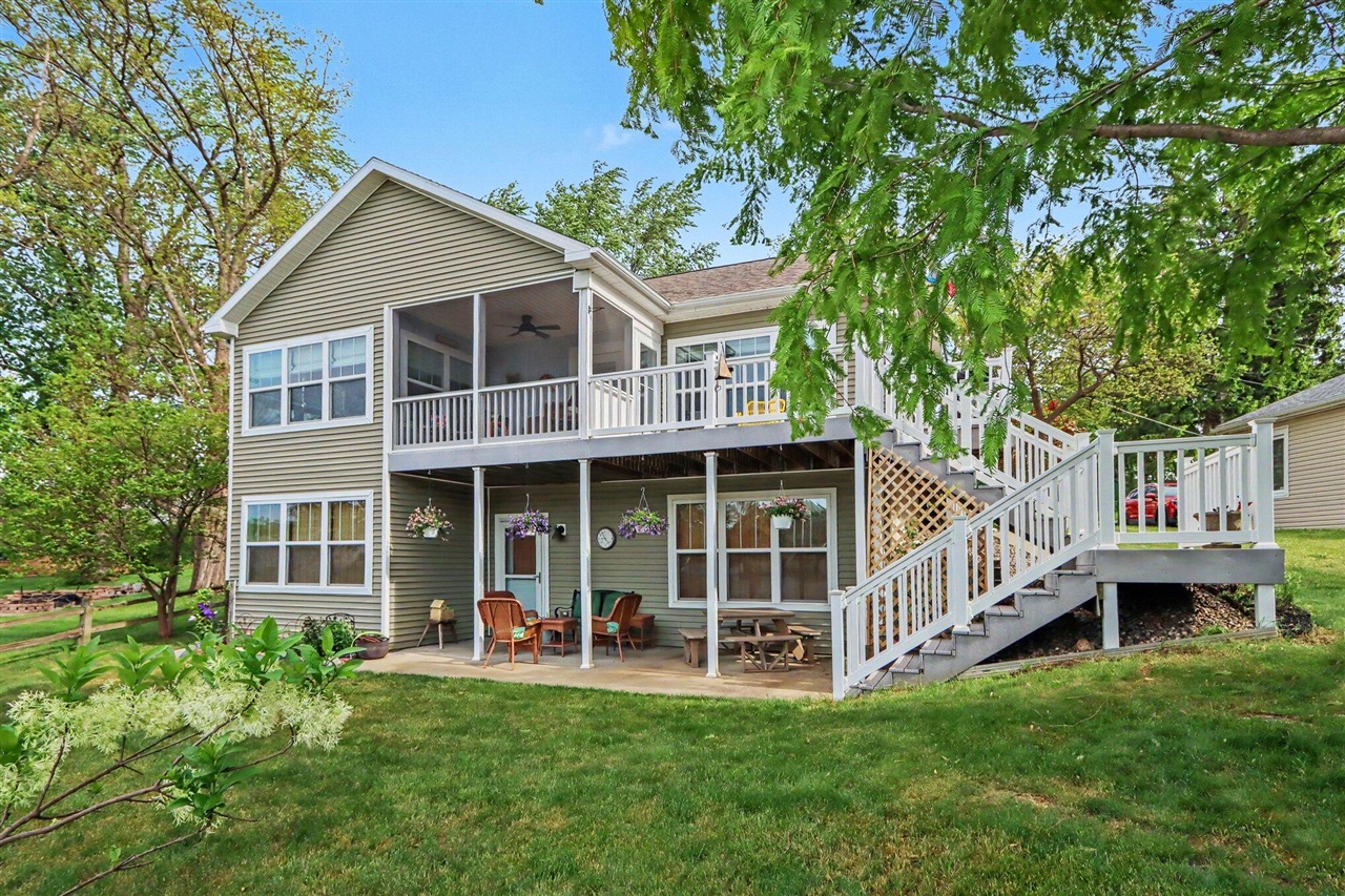 51509 Summit Street Property Photo 40