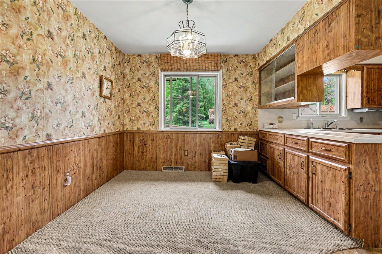 4896 Sequoia Drive Property Photo 9