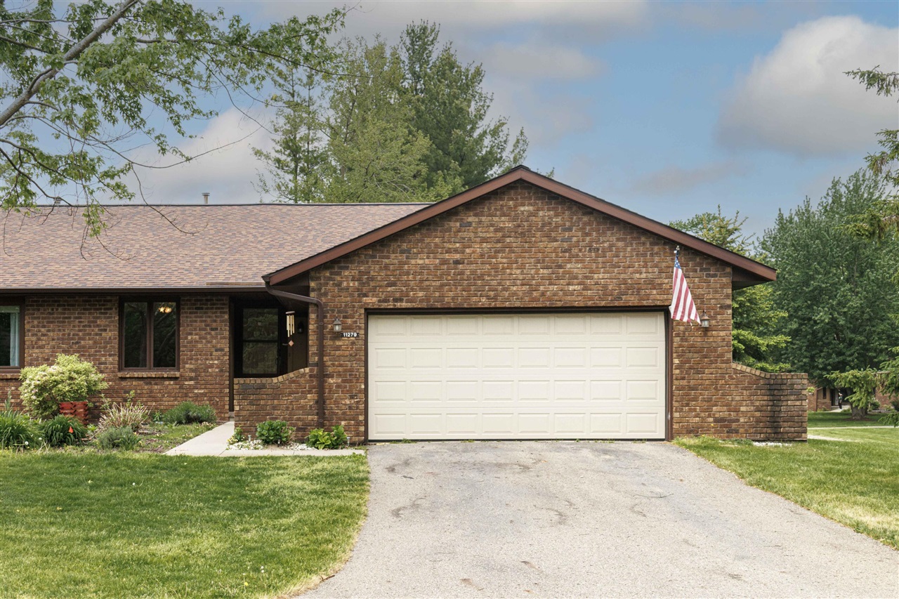 11279 Whispering Creek Drive Property Photo 1