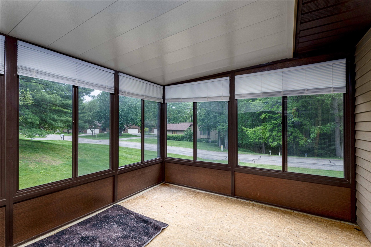 11279 Whispering Creek Drive Property Photo 11
